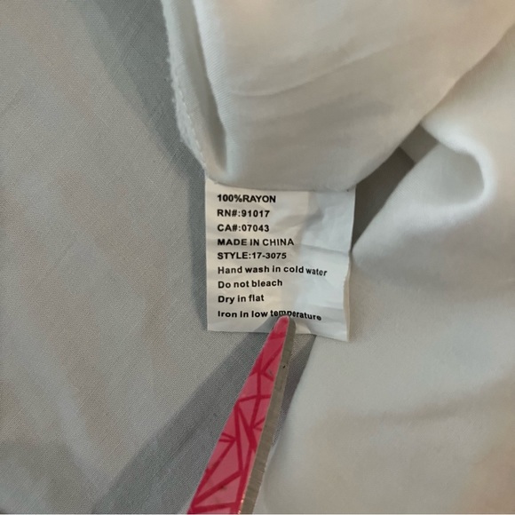 Embroidered Peasant Blouse , Sz XL - Picture 9 of 9